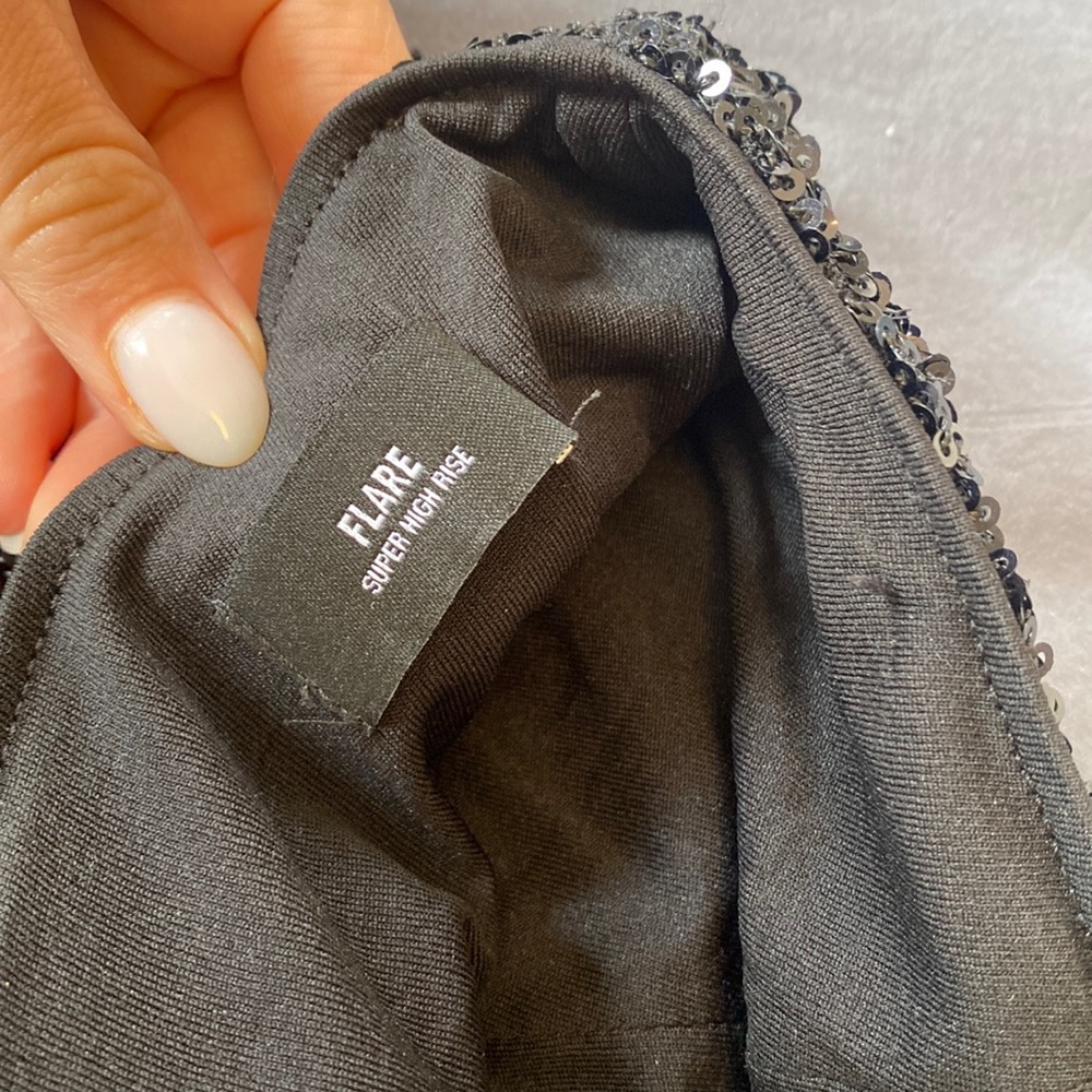 Black express flare leg sequin pants | SO CUTE worn once for NYE